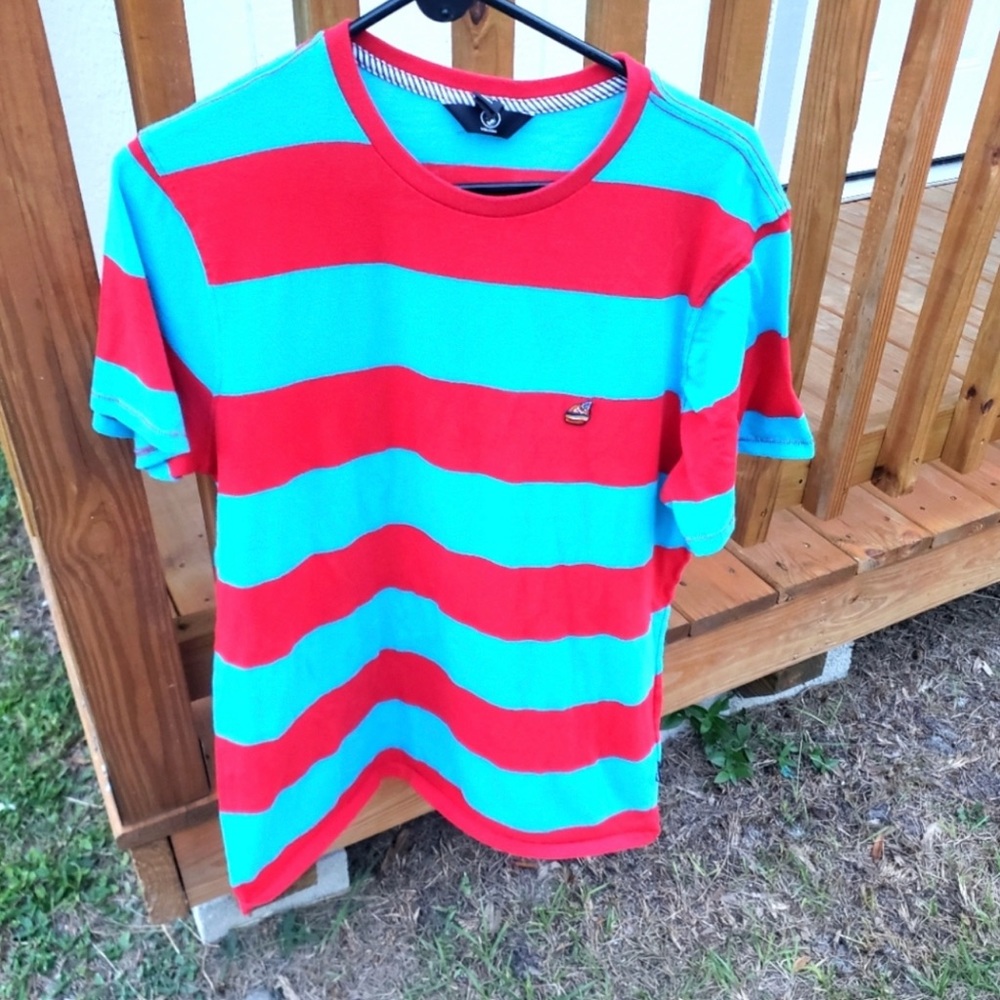 Men’s Volcom bluepill/redpill Large striped T-shirt 🔥